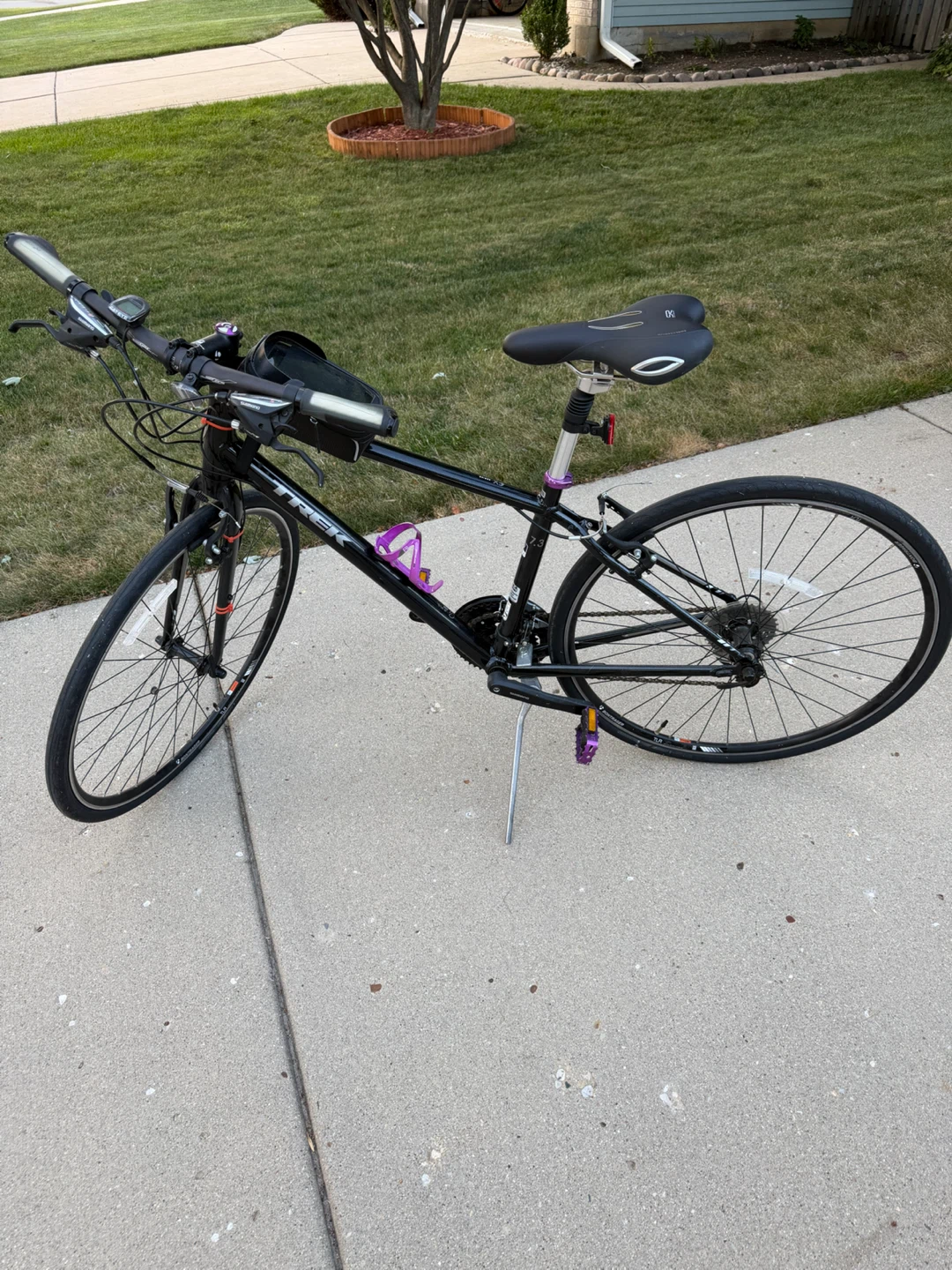 Trek 7.3 Hybrid women’s 17 bike