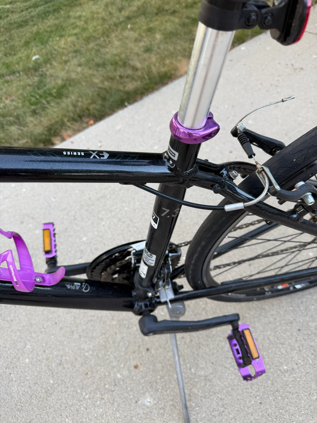 Trek 7.3 Hybrid women’s 17 bike - photo 2