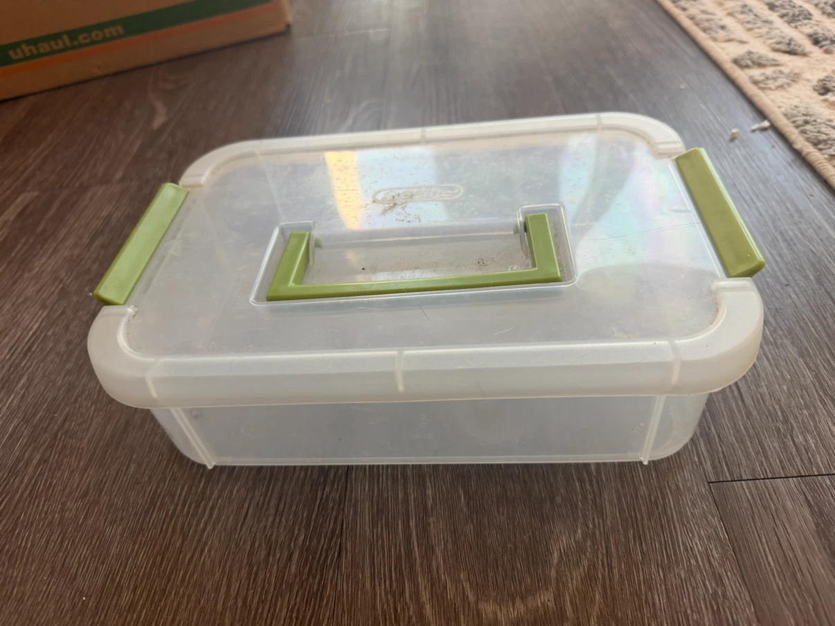 Small Container Storage