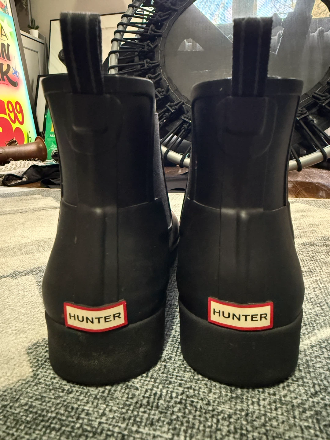 Women’s Hunter Chelsea Rain Boots & Socks - Size 10 - photo 3