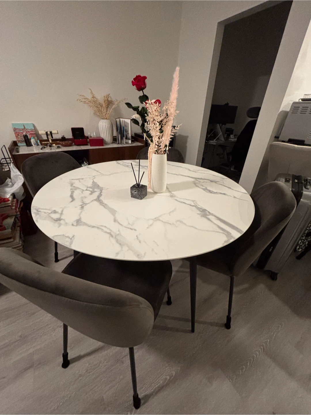 Round Marble Top Dining Table.