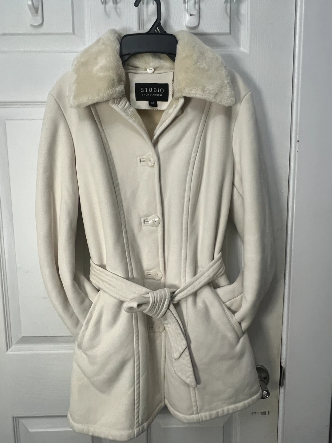 STUDIO by Liz Claiborne Cream Faux Fur Collar Coat - photo 2