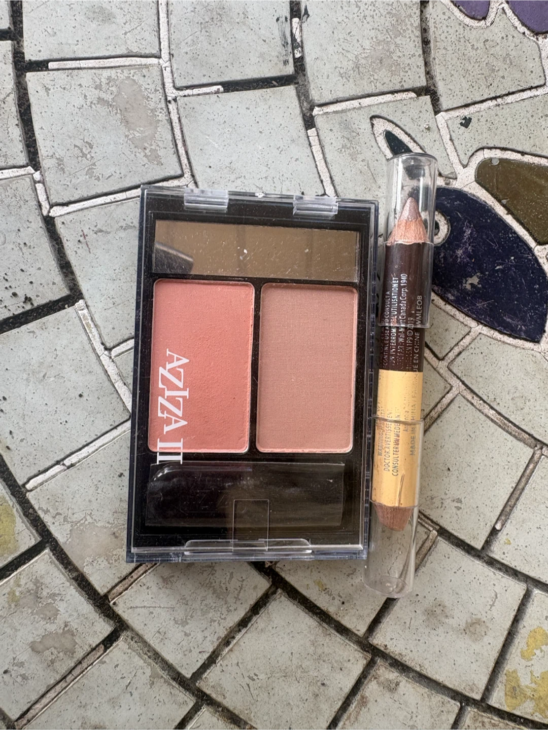 AZIZA II Blush and Brow Palette with Eyeliner Pencil