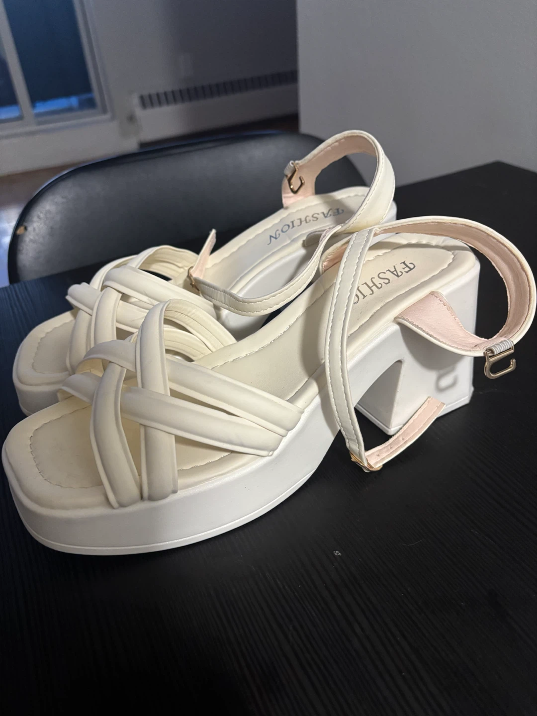 White Platform Block Heel Sandals 🤍 - photo 2