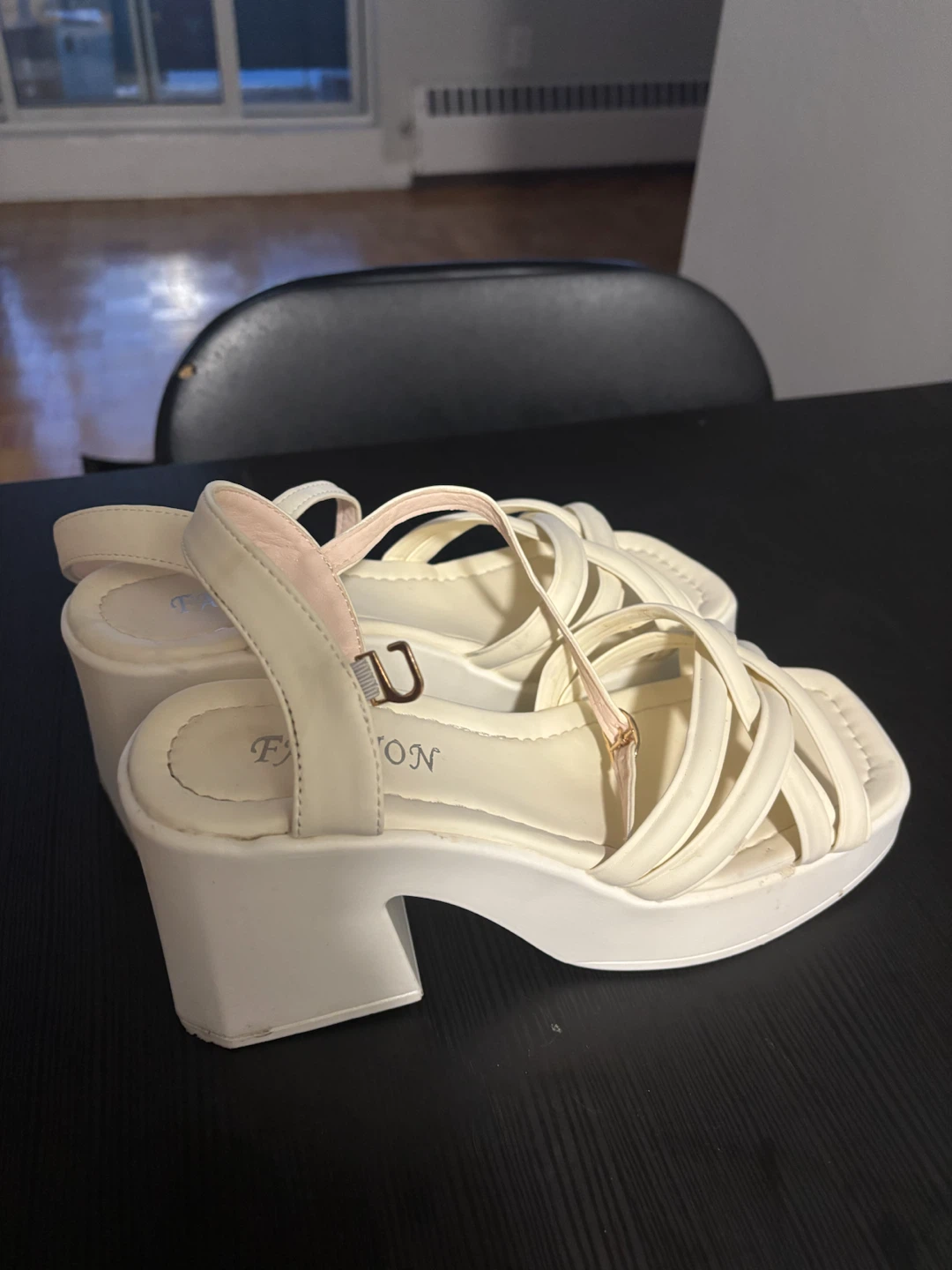 White Platform Block Heel Sandals 🤍 - photo 4
