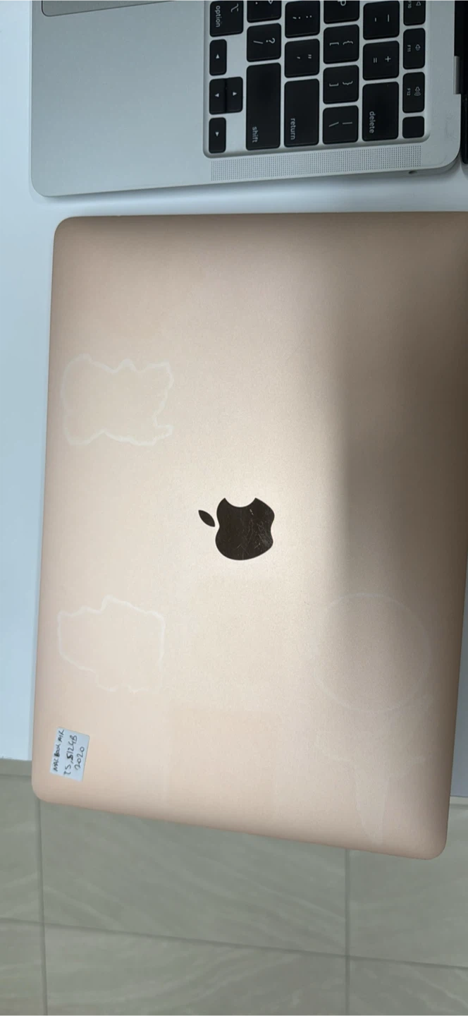 Apple MacBook Air (Early 2020) - photo 3