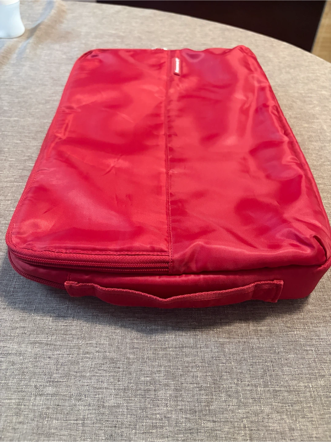 Frommers by Lug 17” Red Laptop Case with Mouse Pad - photo 2