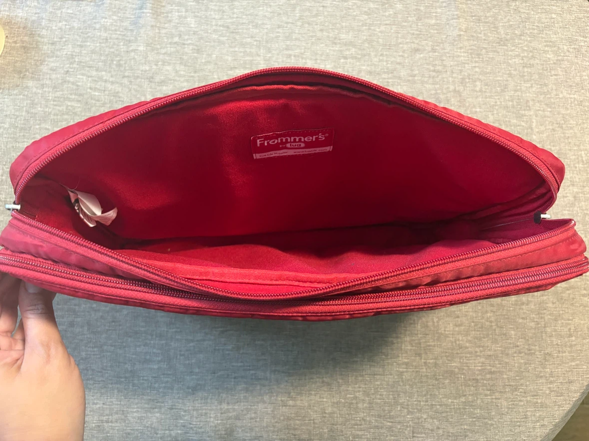 Frommers by Lug 17” Red Laptop Case with Mouse Pad - photo 4
