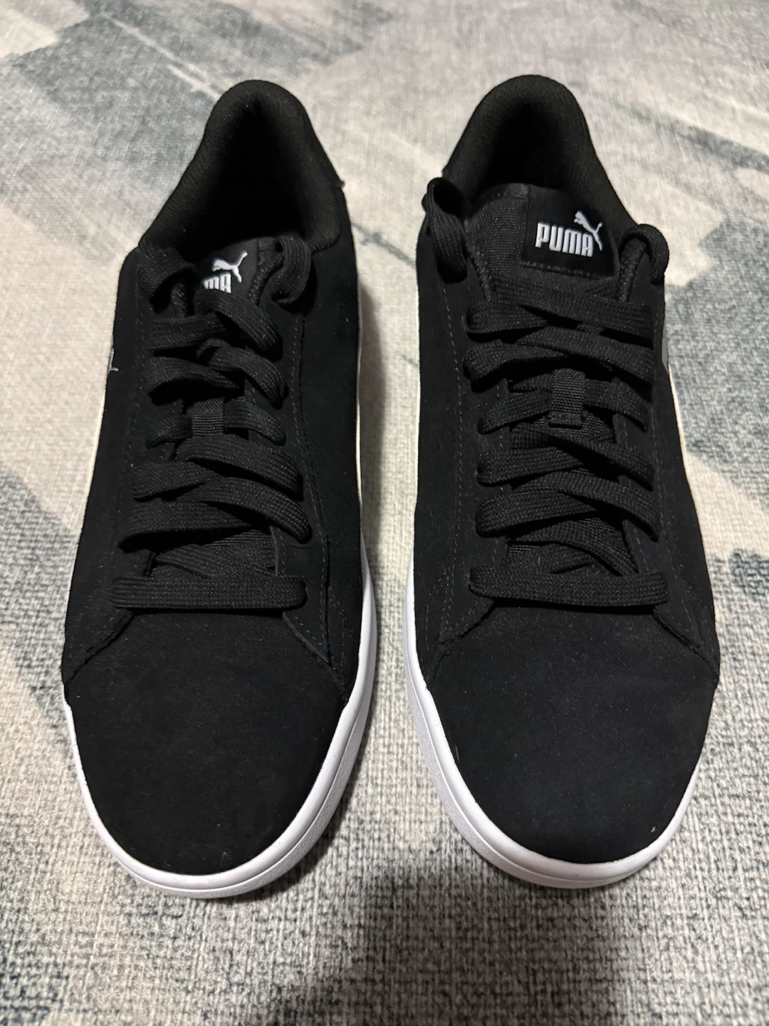 Men’s Puma Sneakers - Size 10 - Like New - photo 2