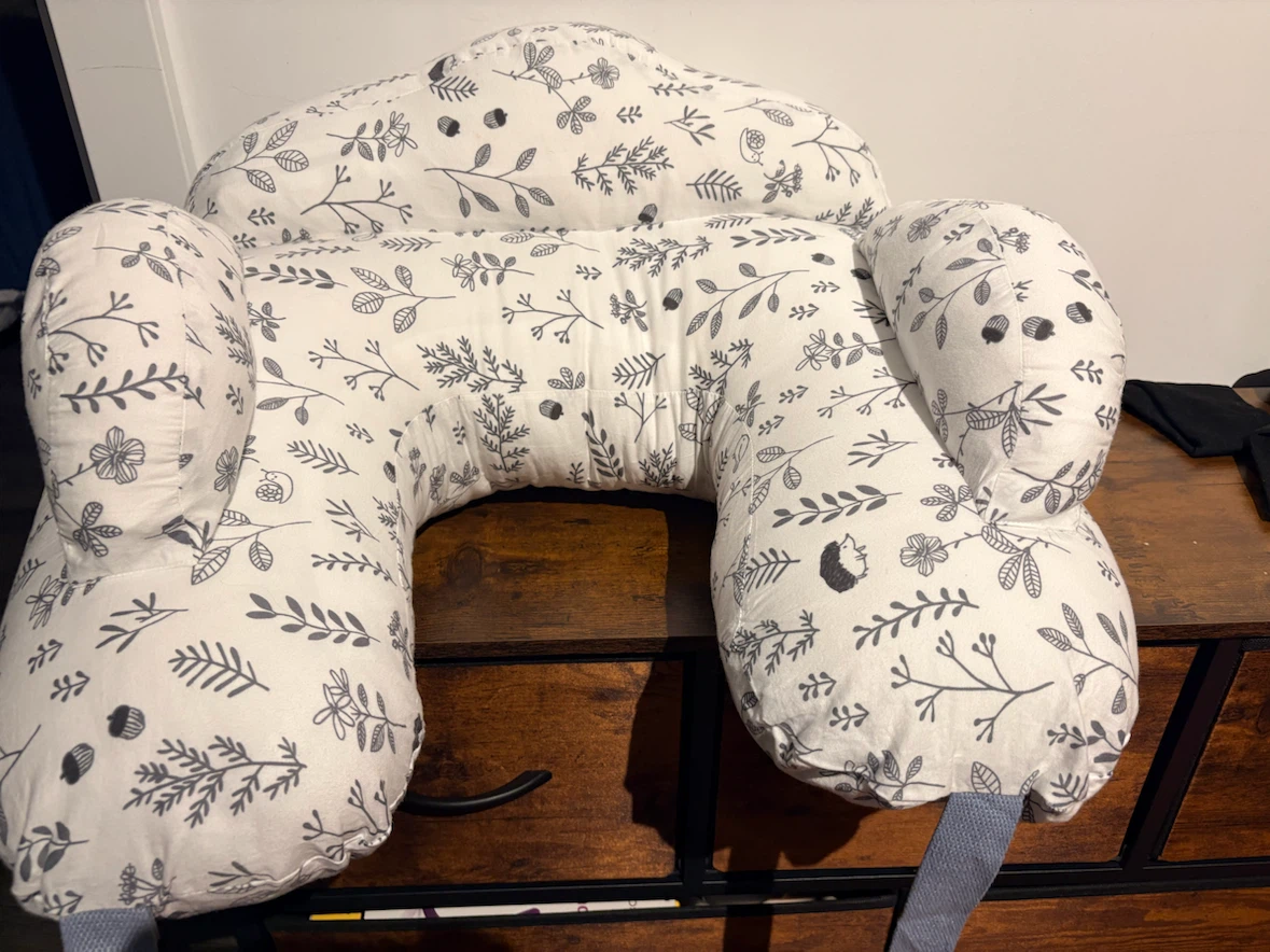 Floral Nursing Pillow with Buckle - photo 2
