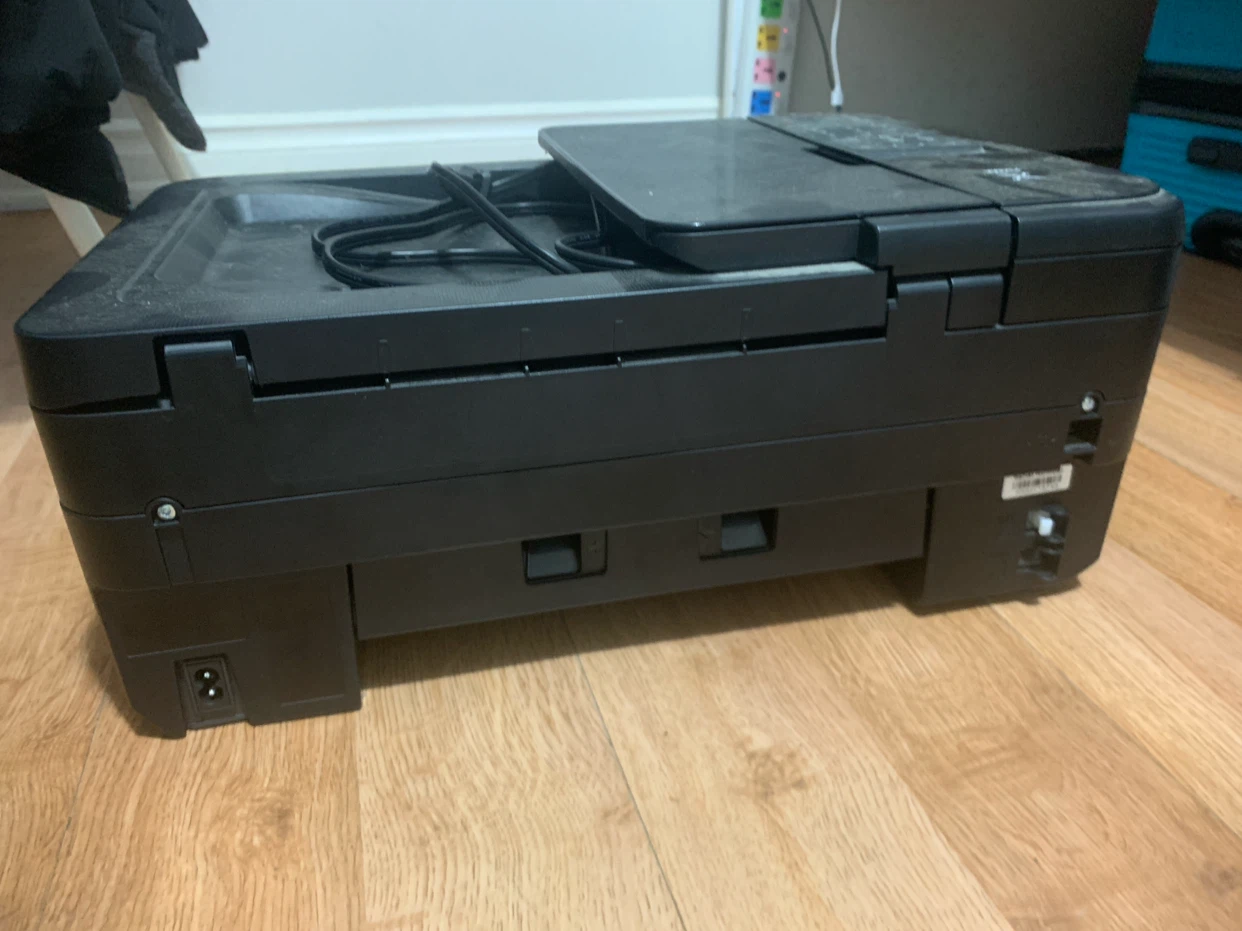 Canon PIXMA TR4725 All-In-One Printer - photo 3