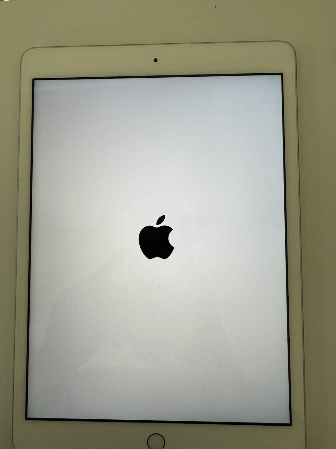 Apple iPad 7th gen 32GB - photo 3