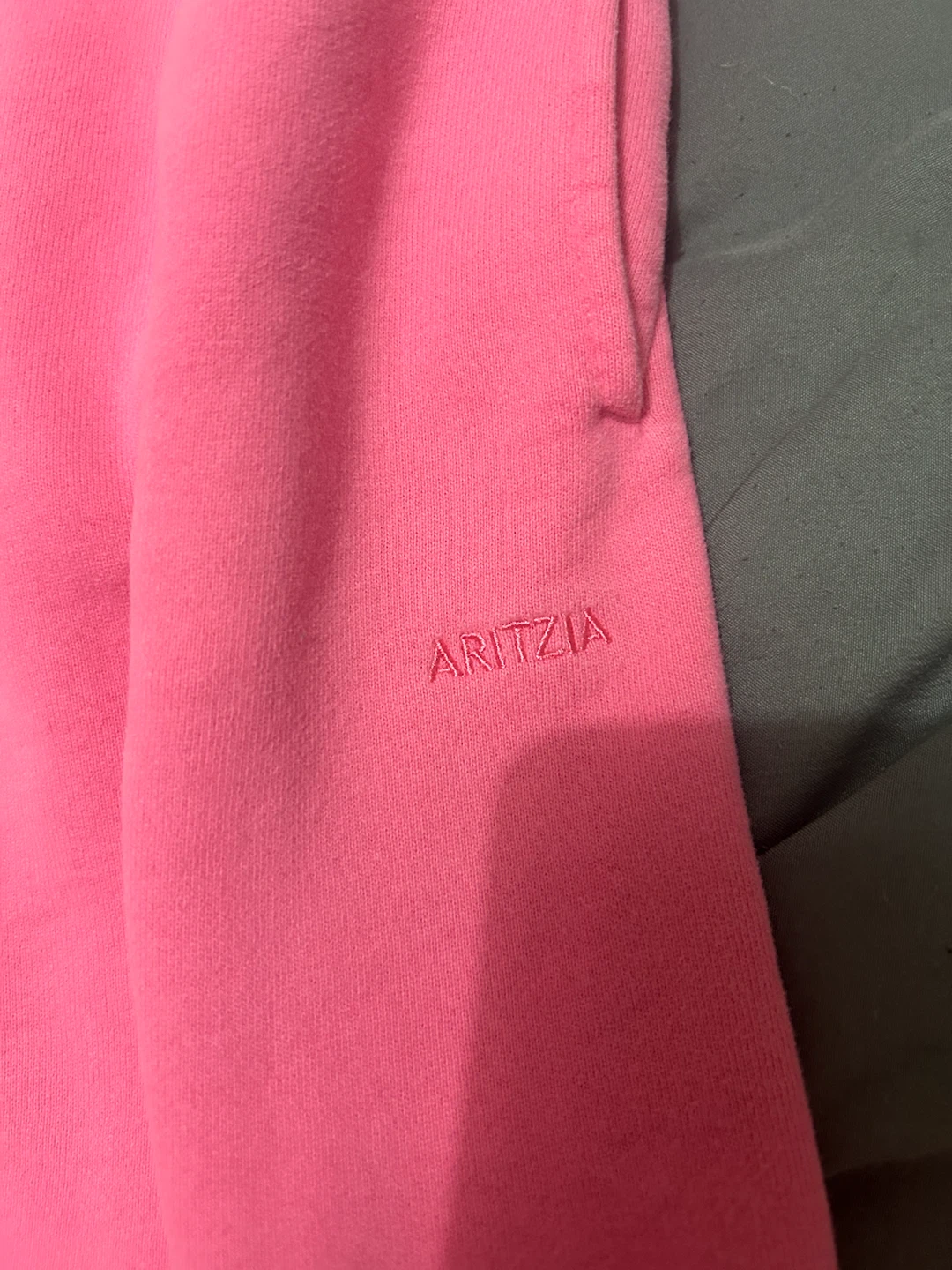 Aritzia Mega Fit Sweatfleece Cozy Fleece Sweatpants - photo 2