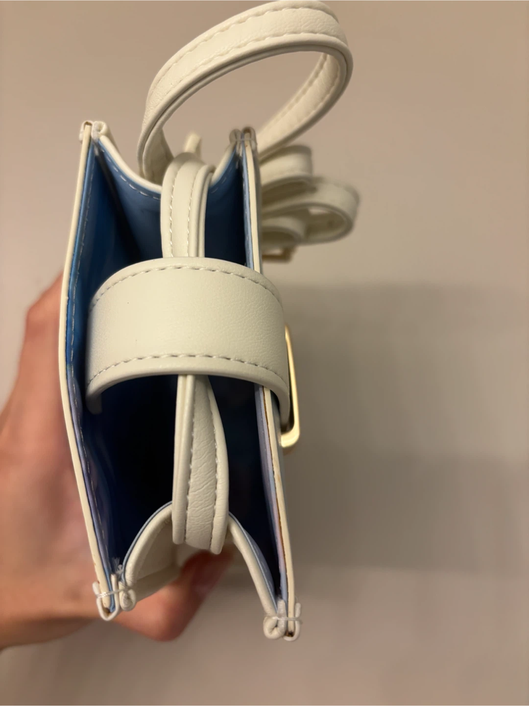 CPB Makeup Bag White Crossbody Bag - photo 5