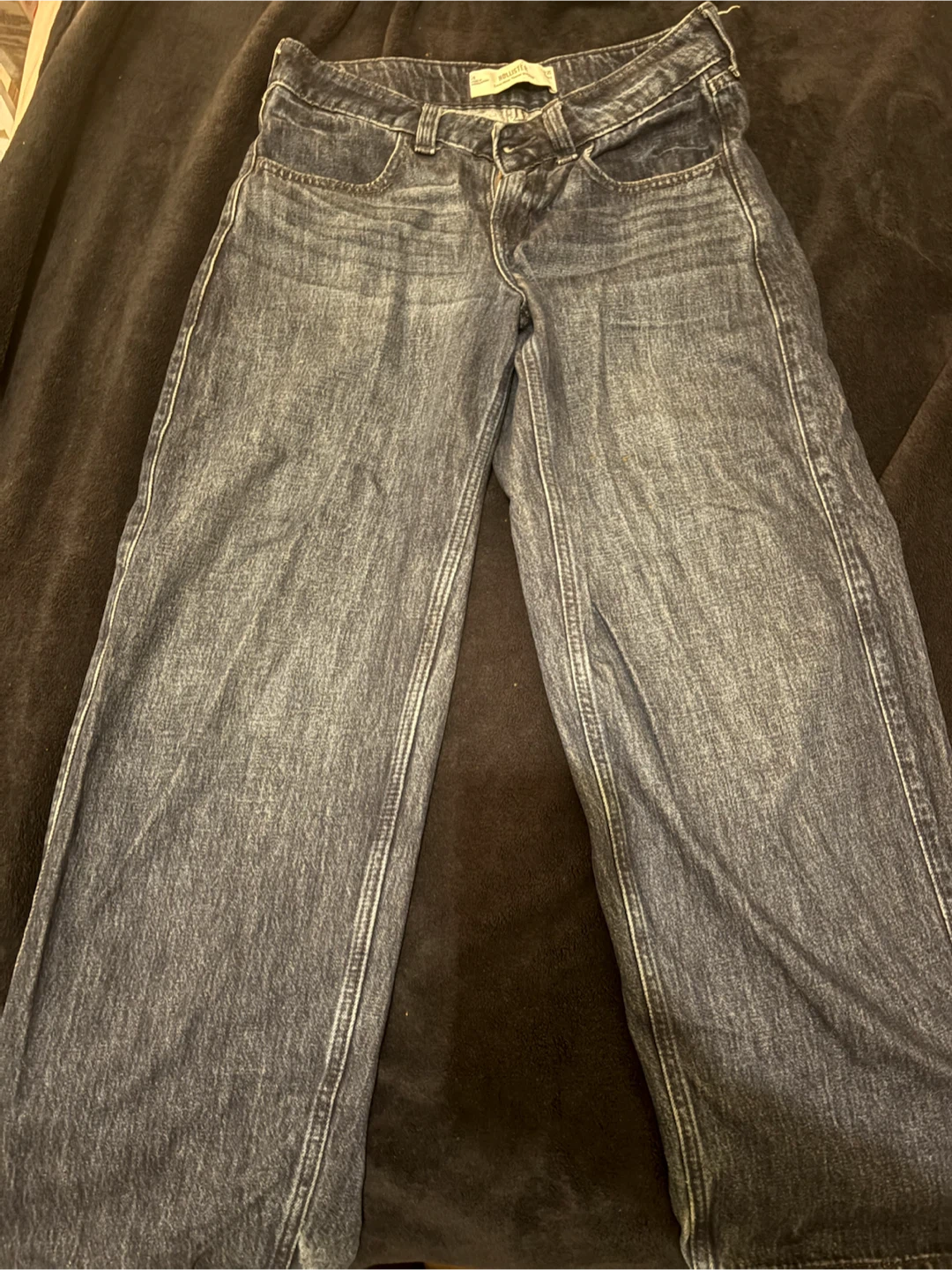 Hollister Low-Rise Taper Baggy Jeans