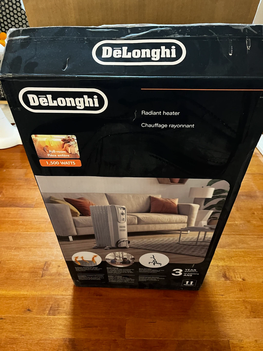 DeLonghi Radiant Heater - 1500 Watts