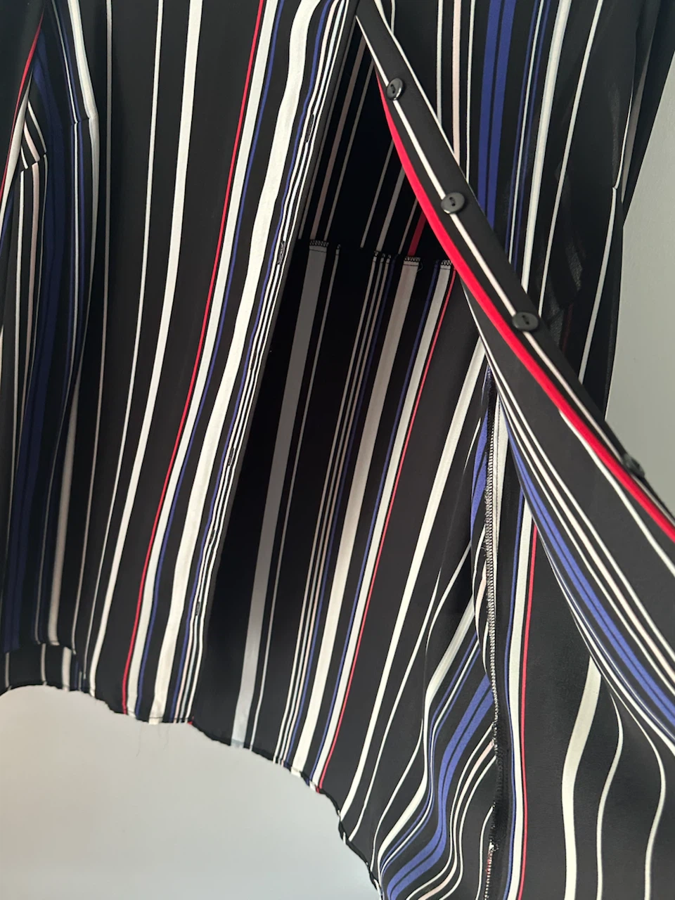 EUC Striped Blouse - photo 5