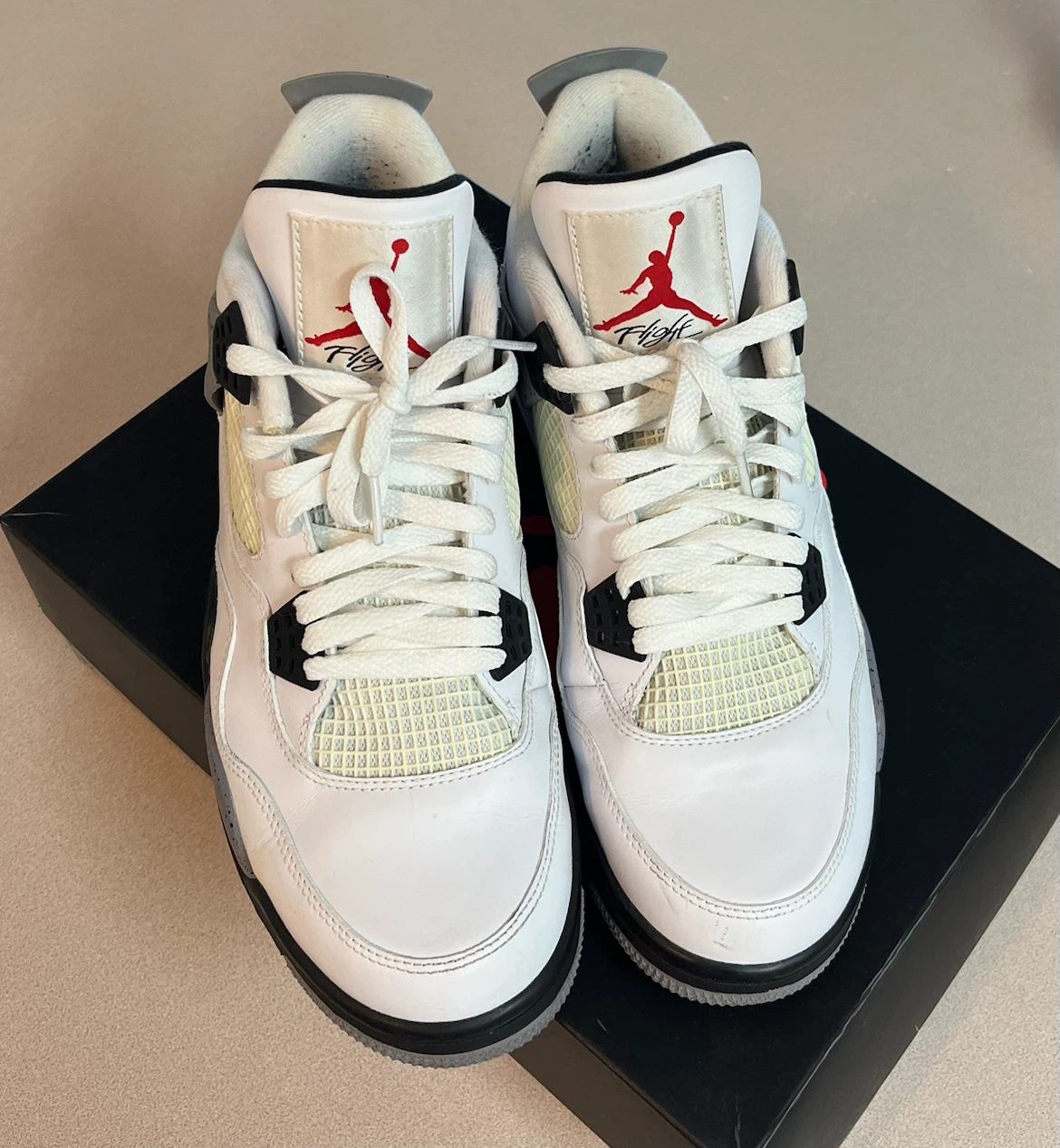 Air Jordan 4 'White Cement' Size 10.5