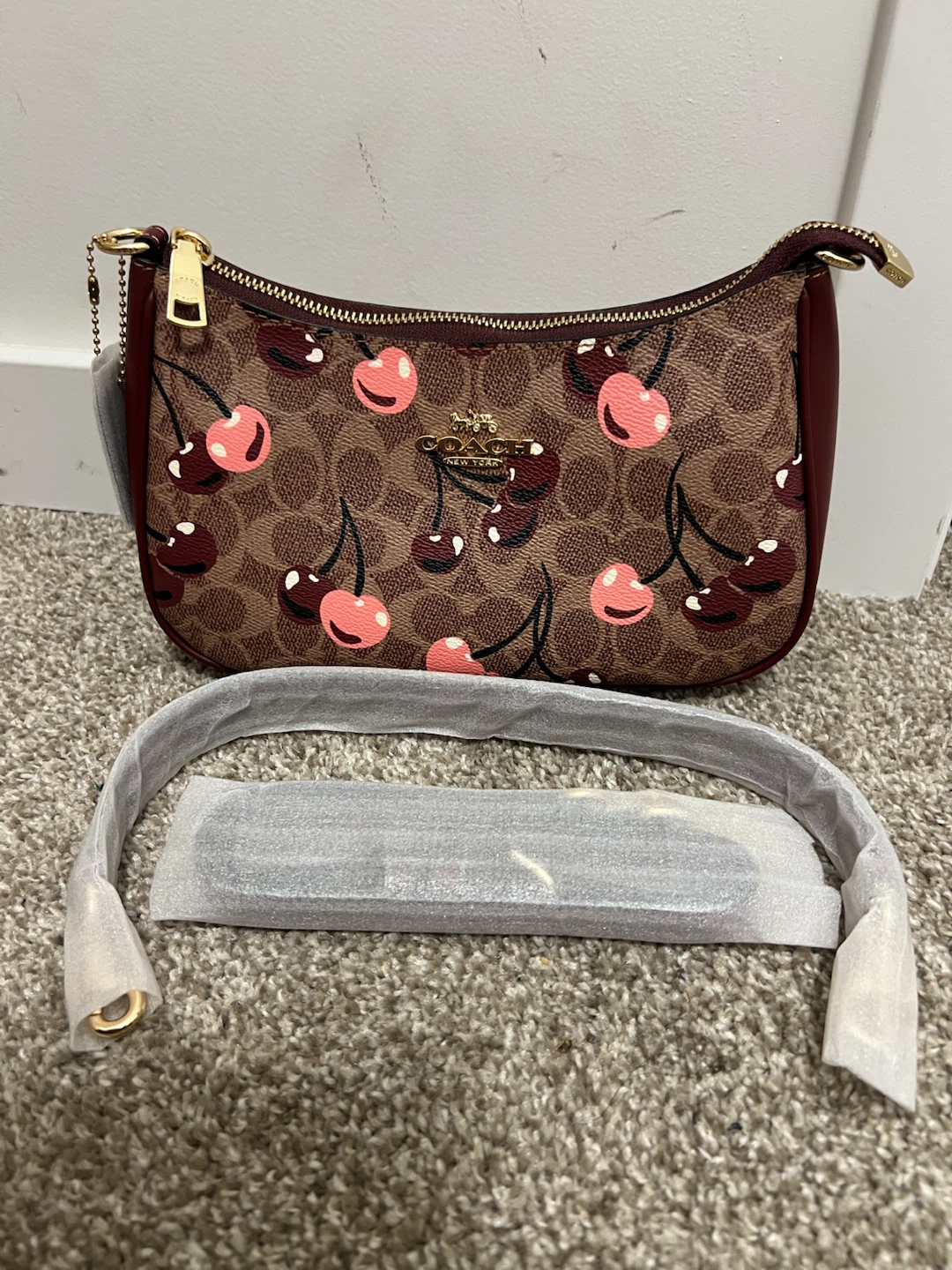 Coach Cherry Print Shoulder Bag - photo 4