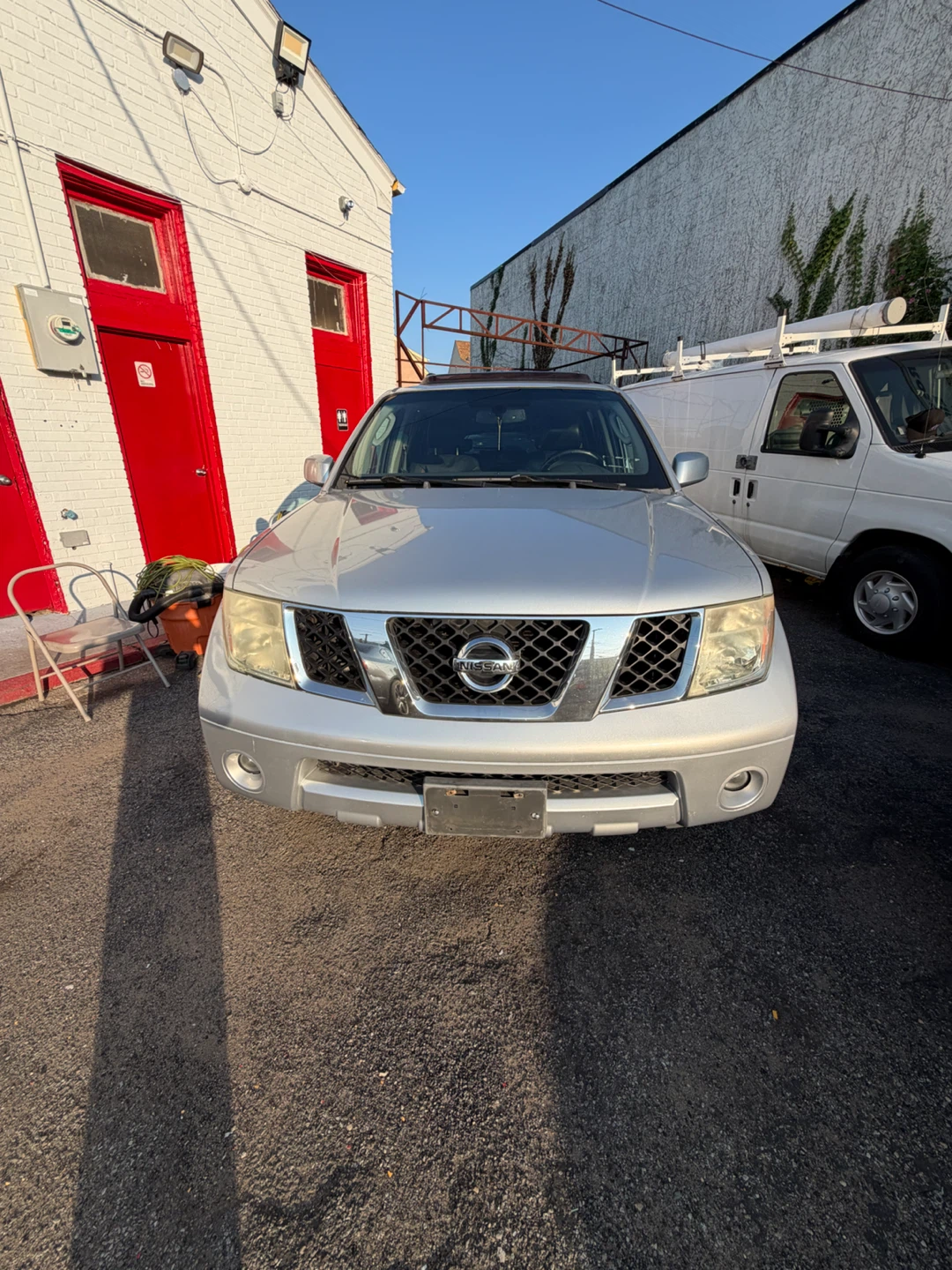 Mercedes,Nissan Pathfinder,Acura,Escalade,Ford Van  250 - photo 2
