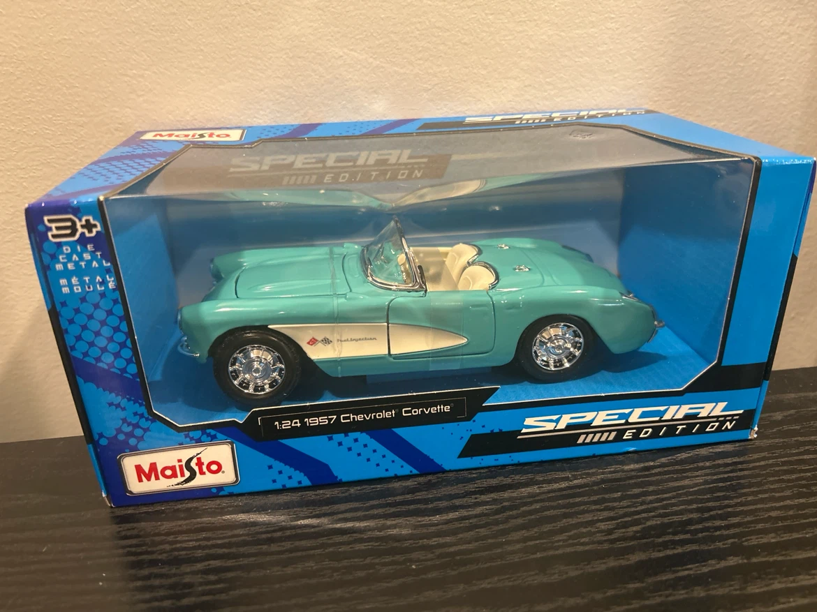 Maisto 1:24 1957 Chevrolet Corvette Special Edition - photo 4