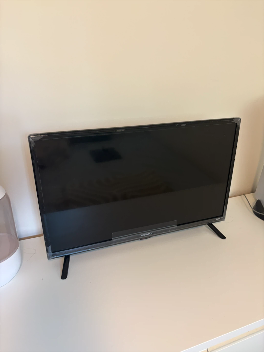 Magnavox 24" Roku TV