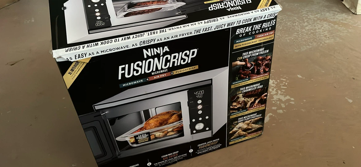Ninja Crispi Microwave and Air Fryer