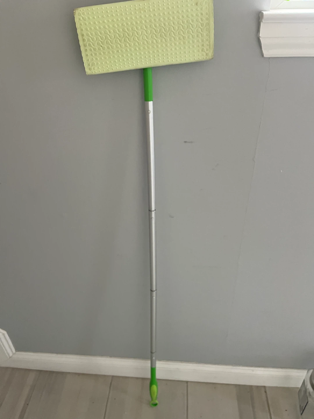 Swiffer Mop - photo 2