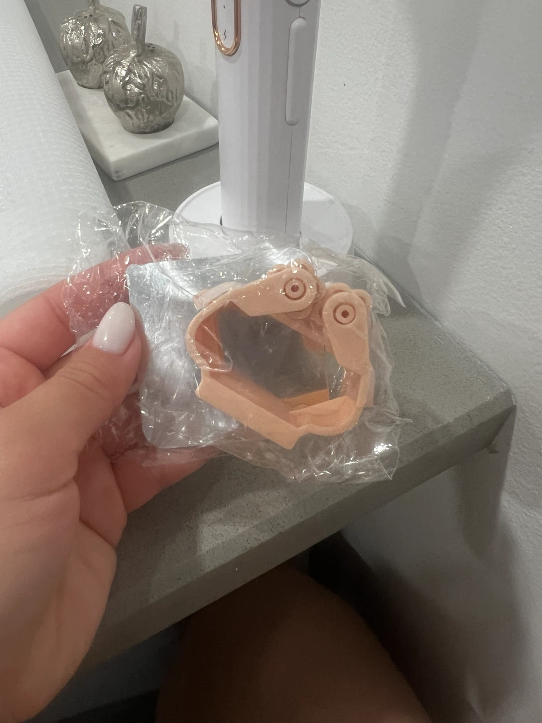 Peach and blue Mop Hook Holder