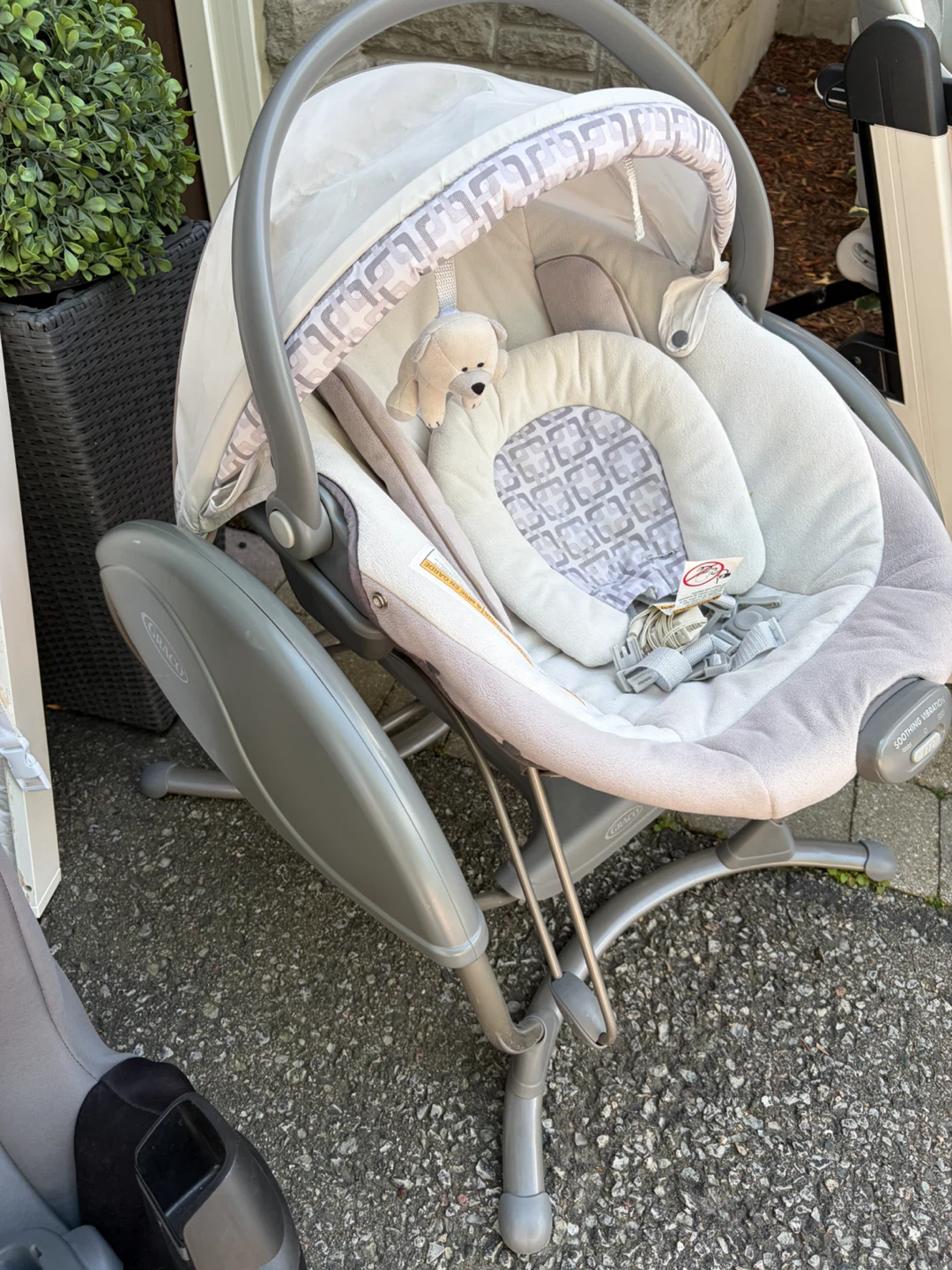 Graco Baby Swing - photo 3