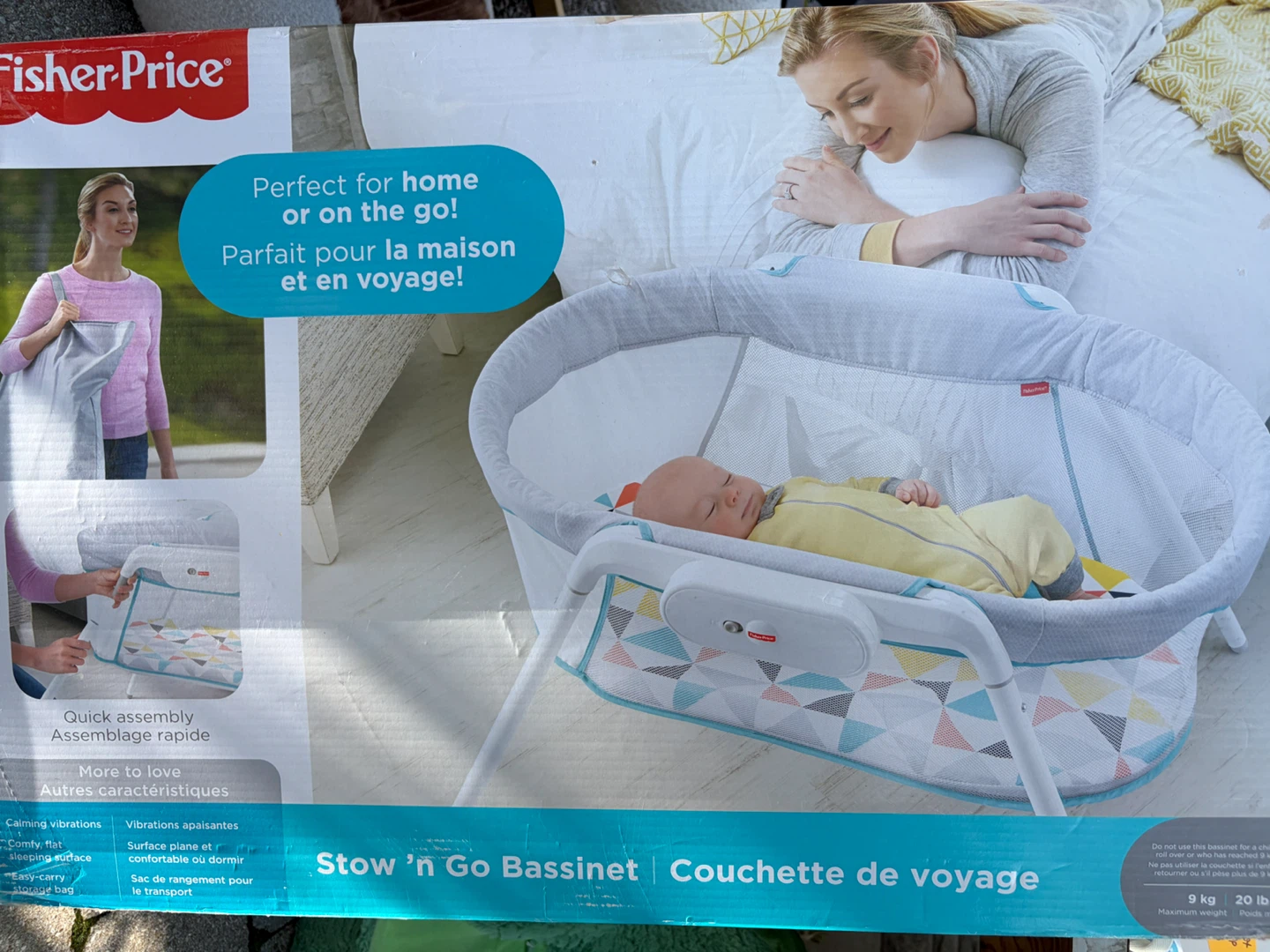 Fisher-Price Stow 'n Go Bassinet