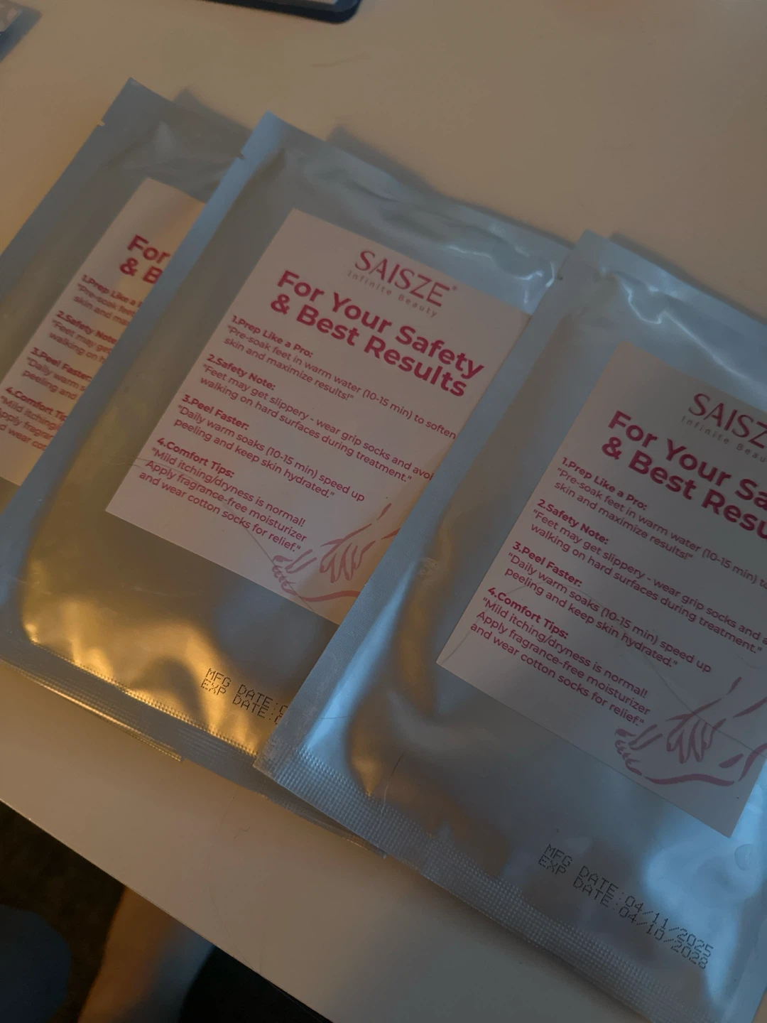 SAISZE Foot Peel Masks - 3 Pack