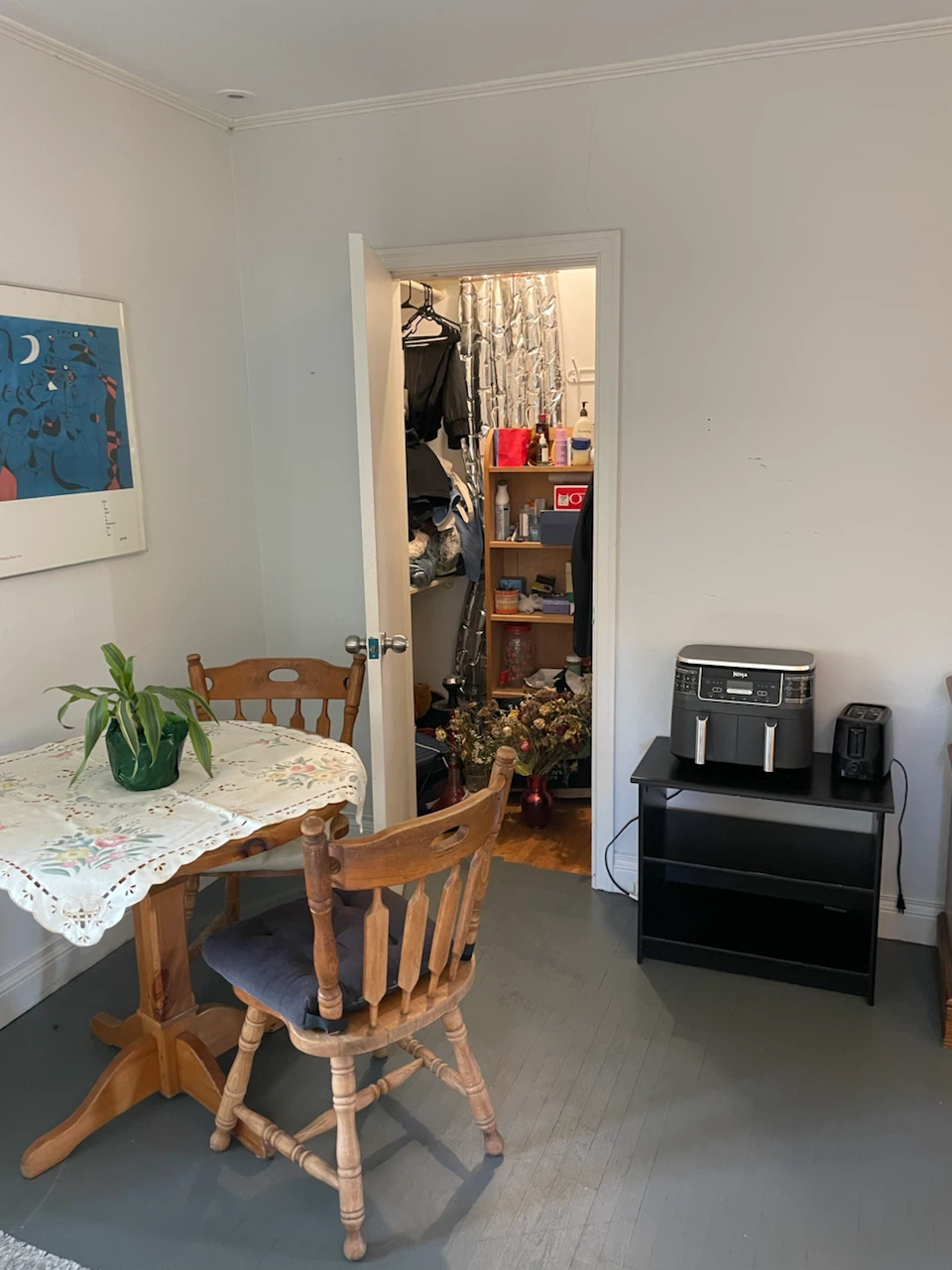 Couples room for rent - photo 2