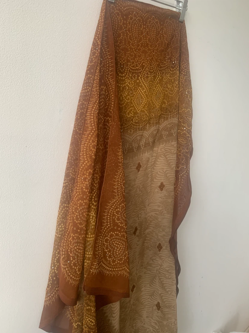 brand new shawls & Scarves - photo 5
