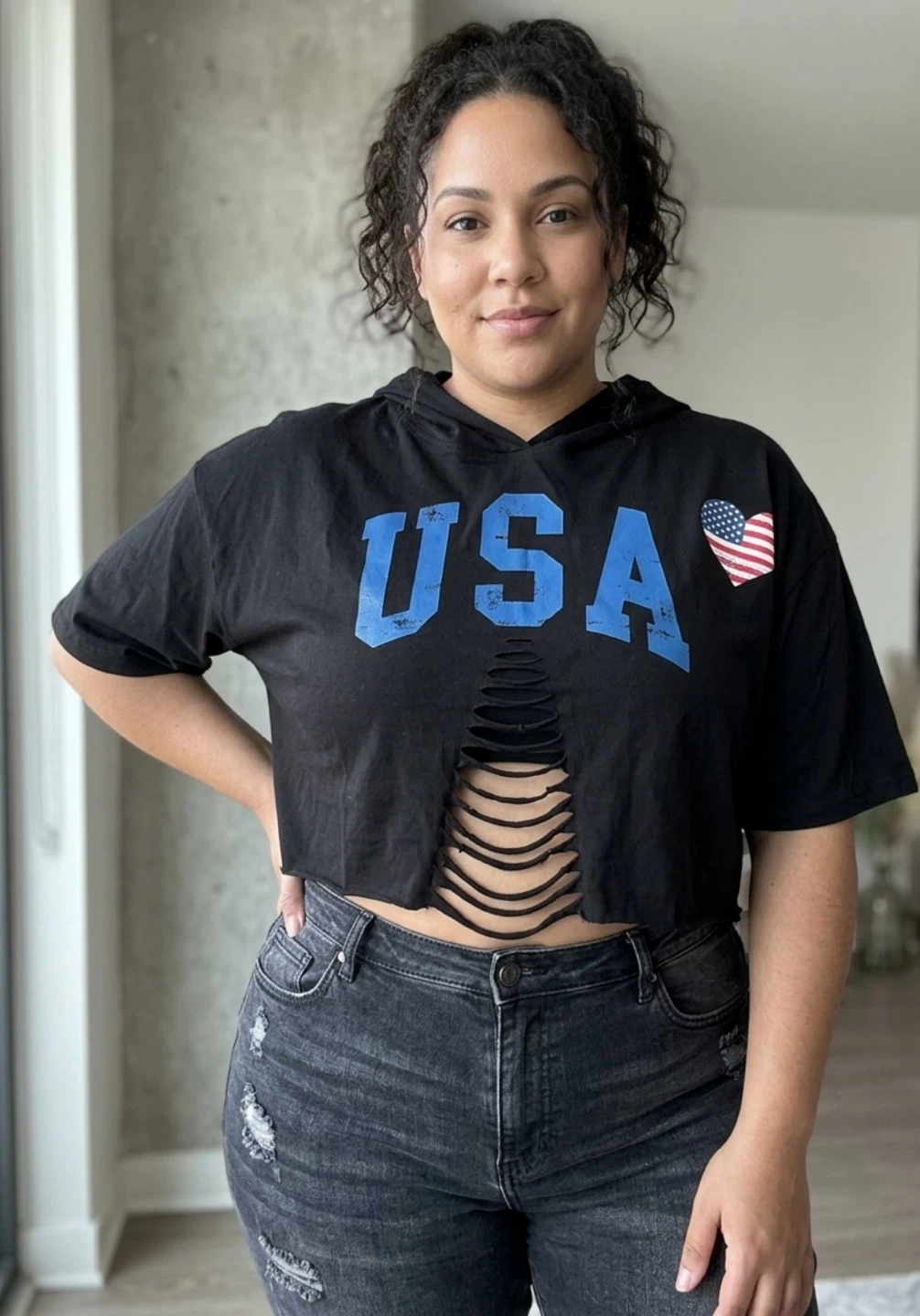 Black Distressed "USA" Graphic Top size XXL