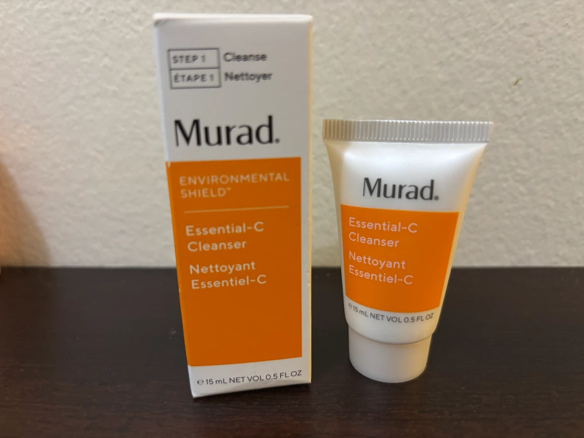 NEW-Murad Essential-C Cleanser 0.5 fl oz