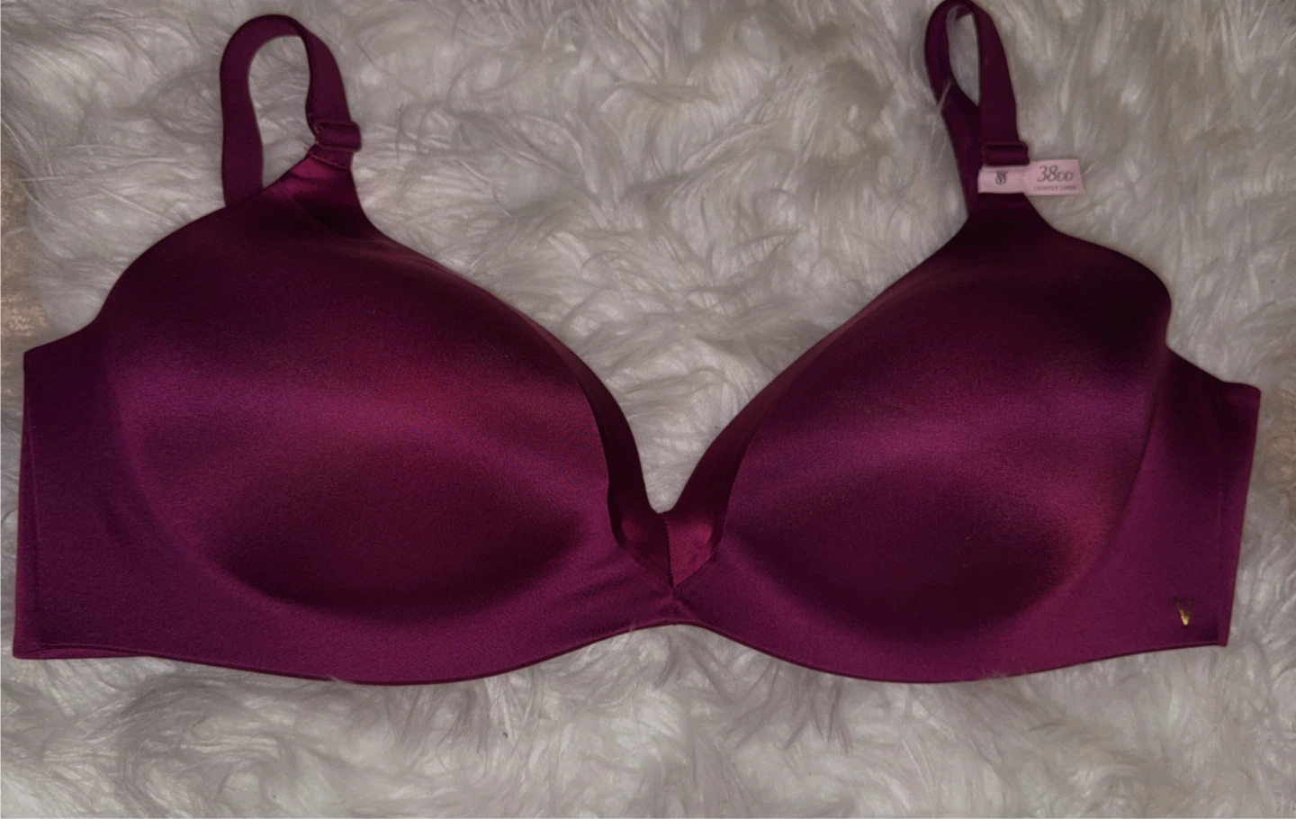 Victoria's Secret Bra 38DD BRAND NEW NEVER BEEN WORN