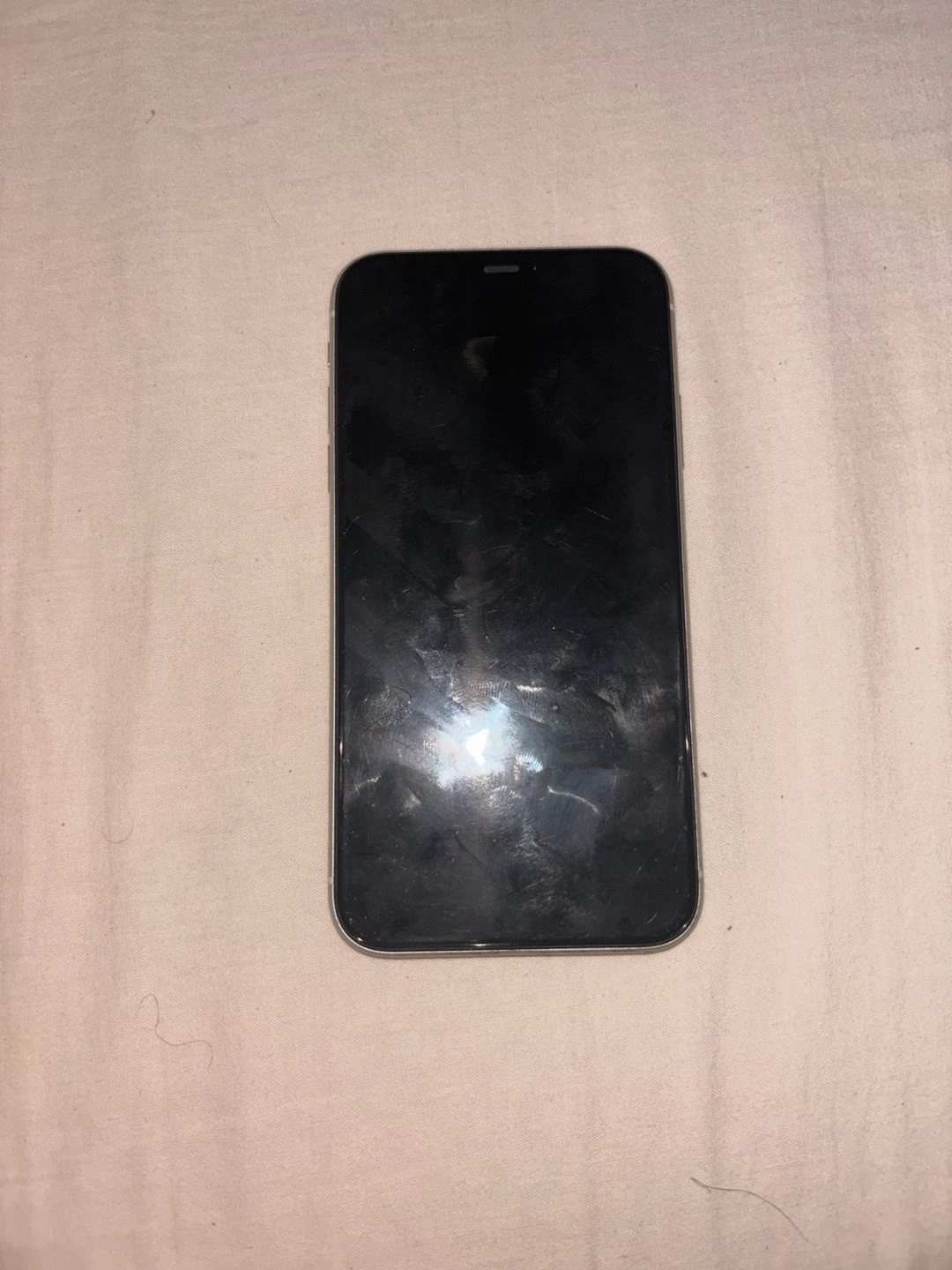 Apple iPhone 11 - White - photo 2