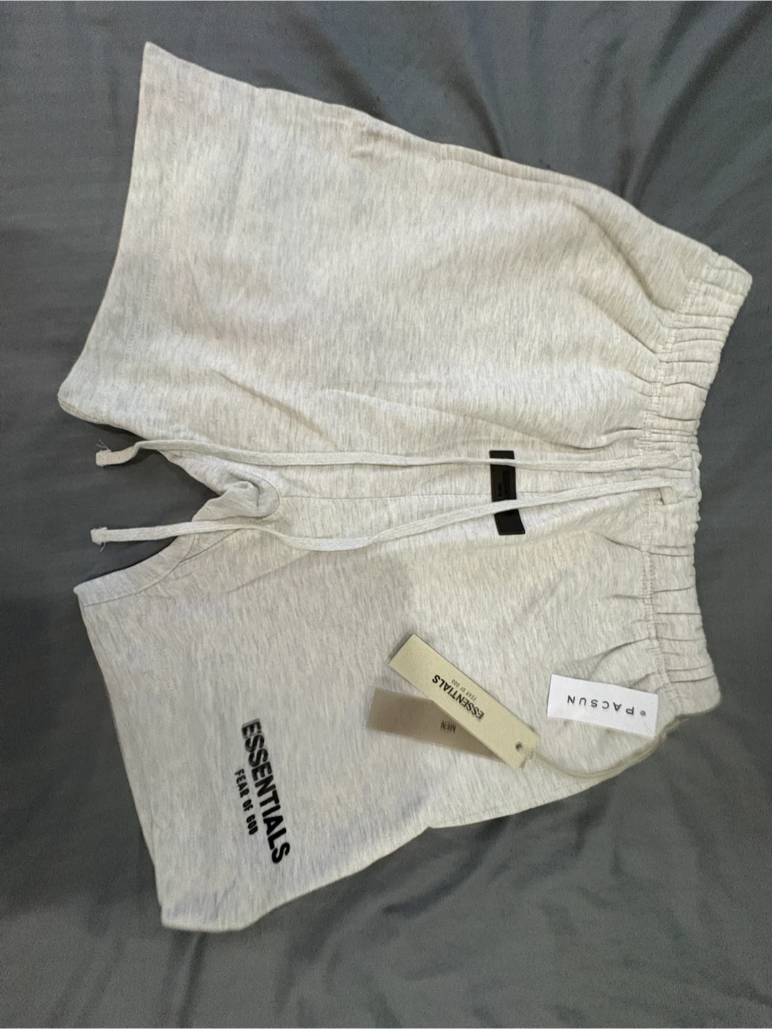 1:1 Fear of God Essentials Shorts 🩳 - photo 4