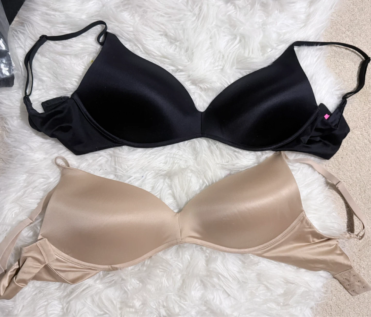 LA SENZA- Black & Nude
