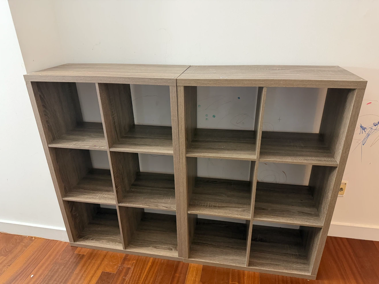 12-Cube Storage Shelf Unit