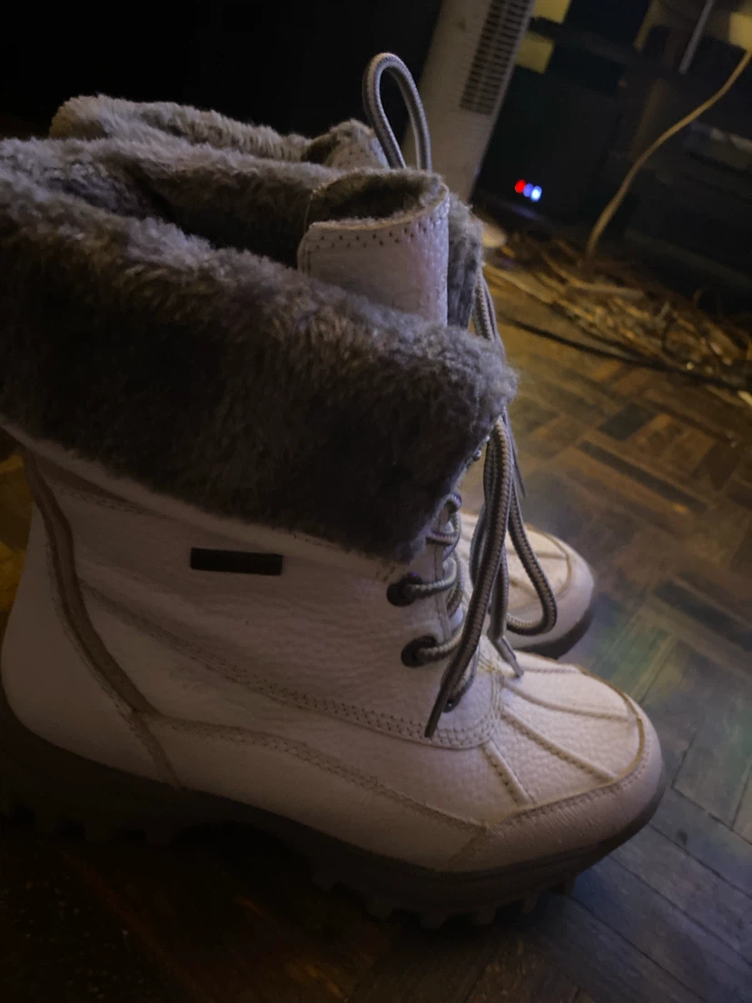 White winter boot shoe - photo 3