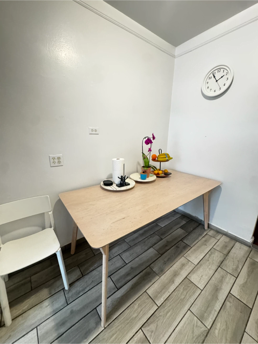 Light Wood Dining Table