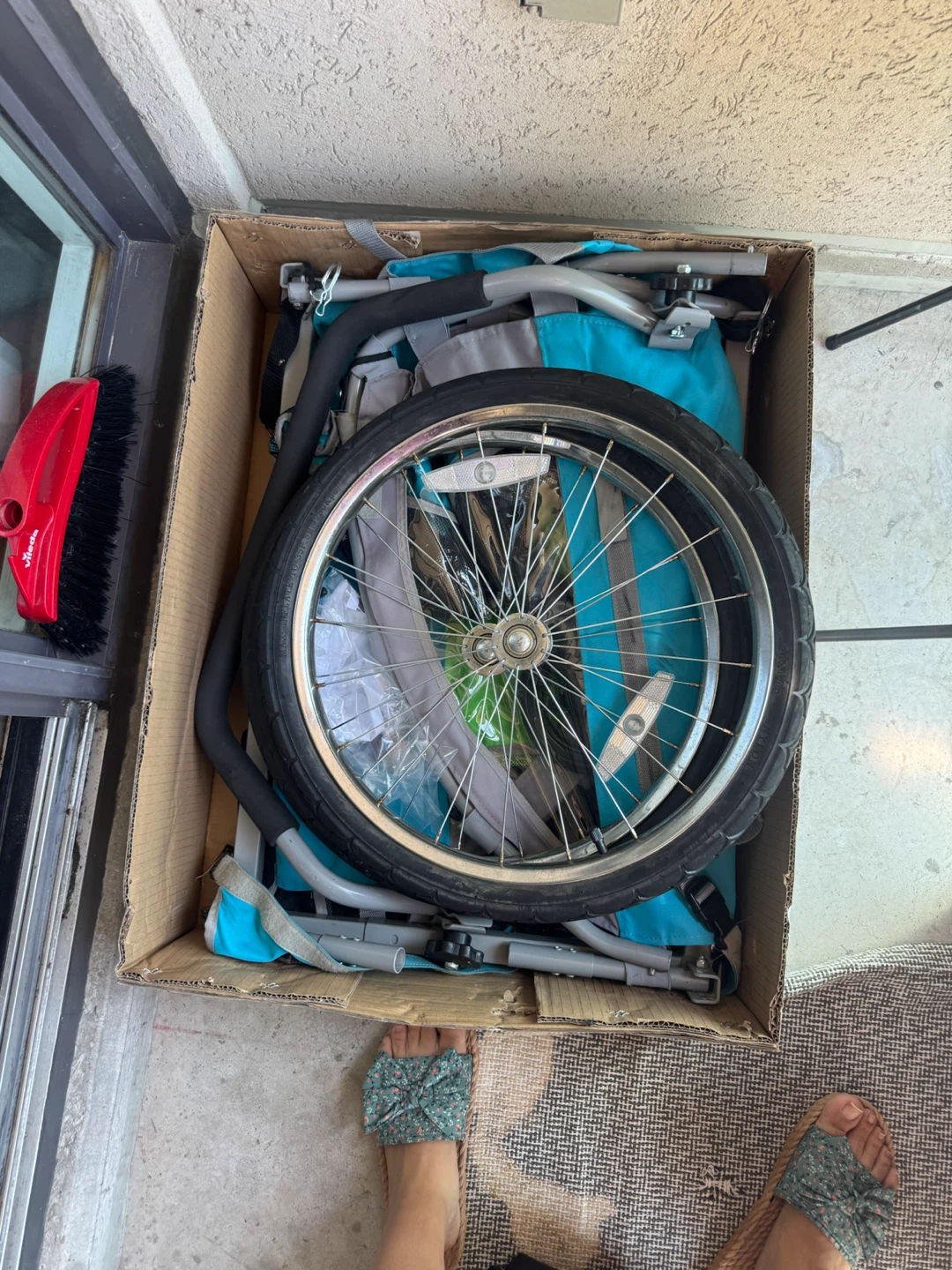 Bell Smoke Bicycle Trailer – Foldable – Like New