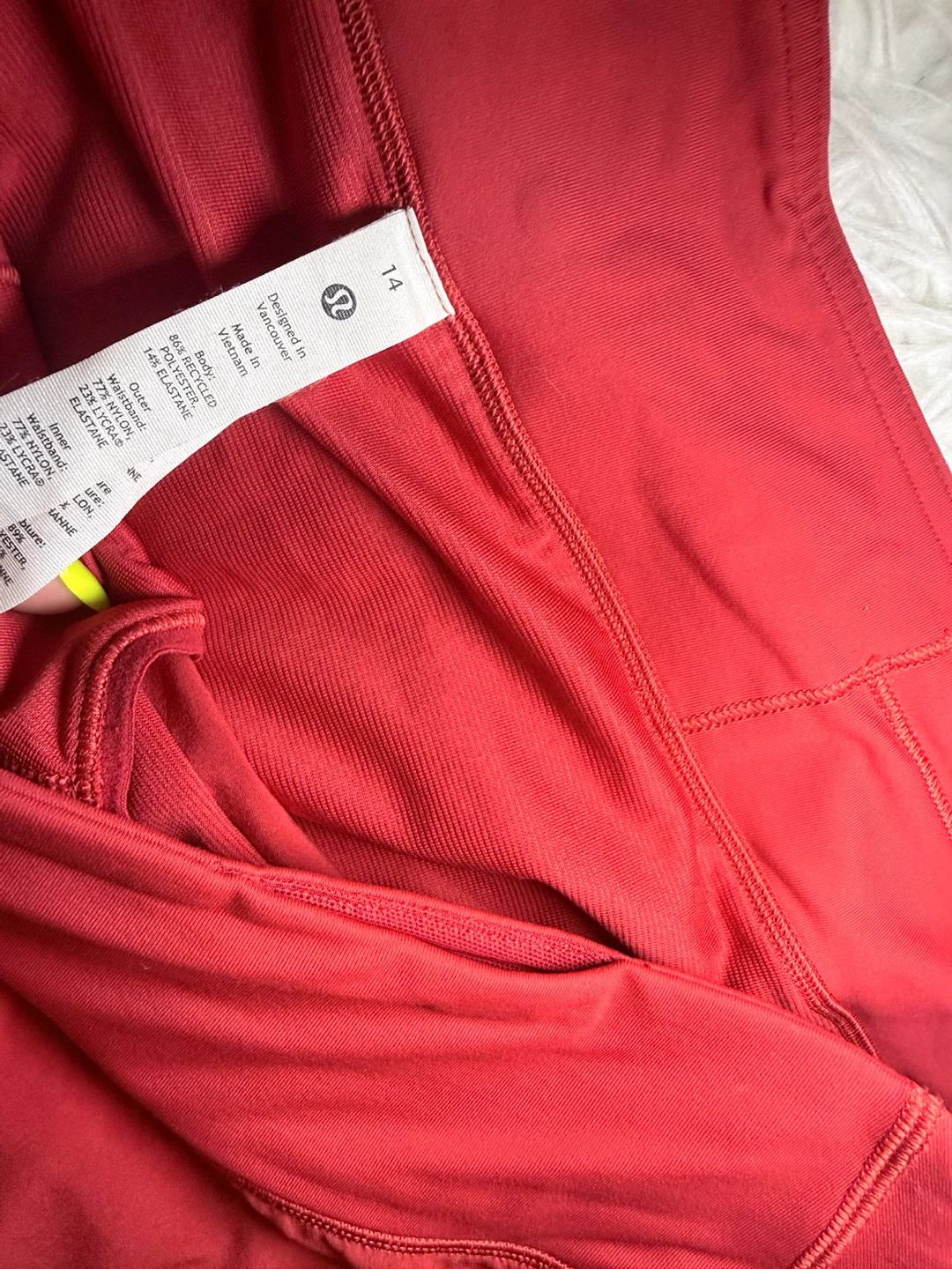 Lululemon Running Shorts Red Size 14 - photo 2
