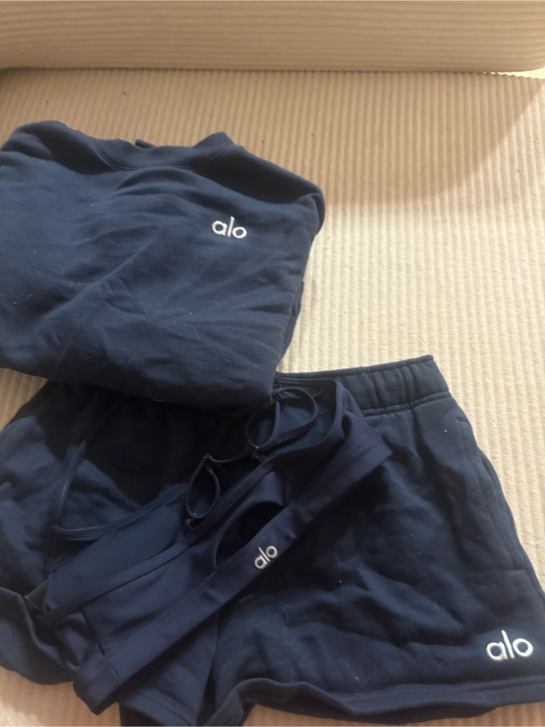 Alo Yoga Navy Blue Sweatshirt, Shorts & Bralette Set - photo 2