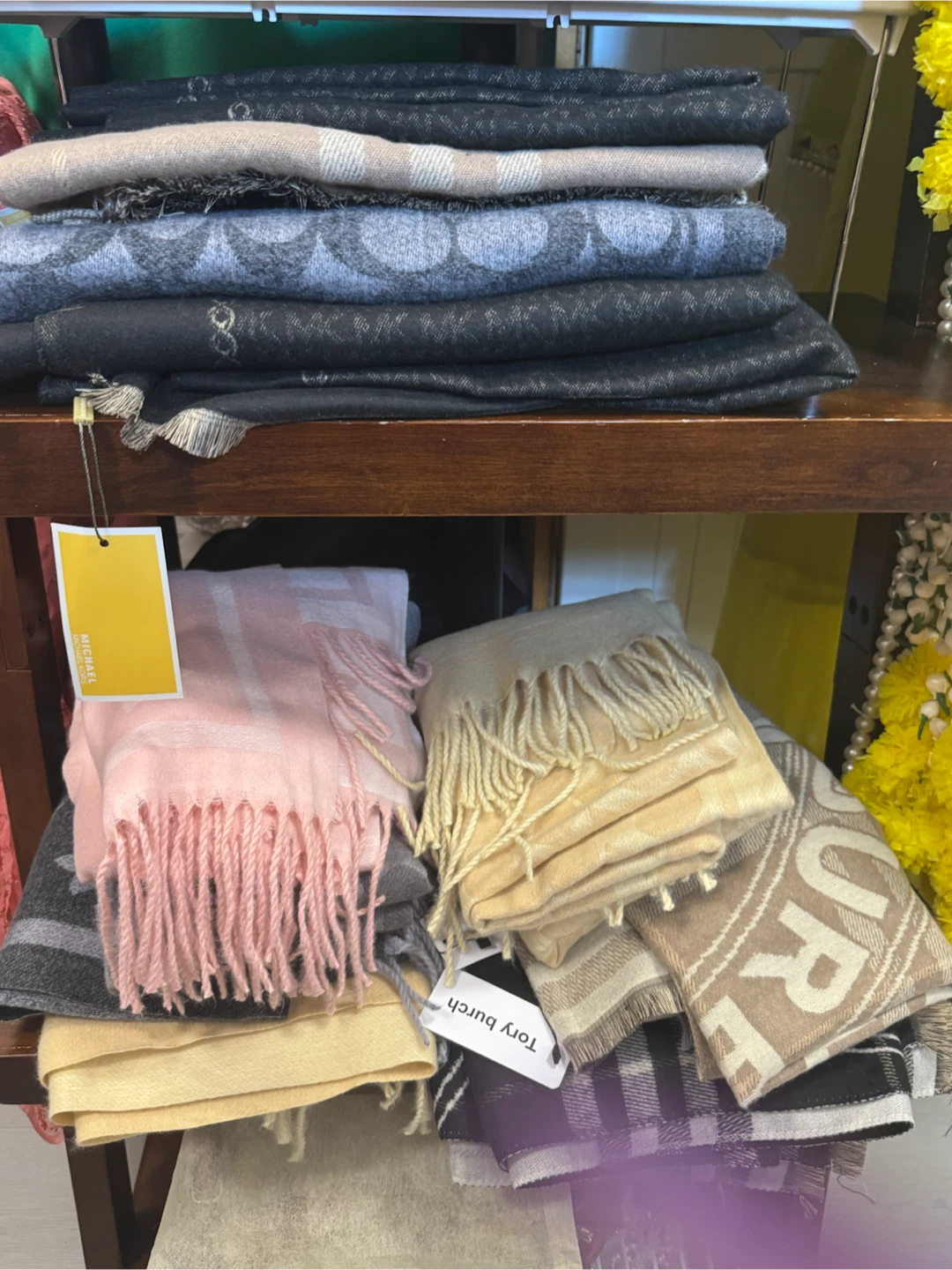 Premium Shawls