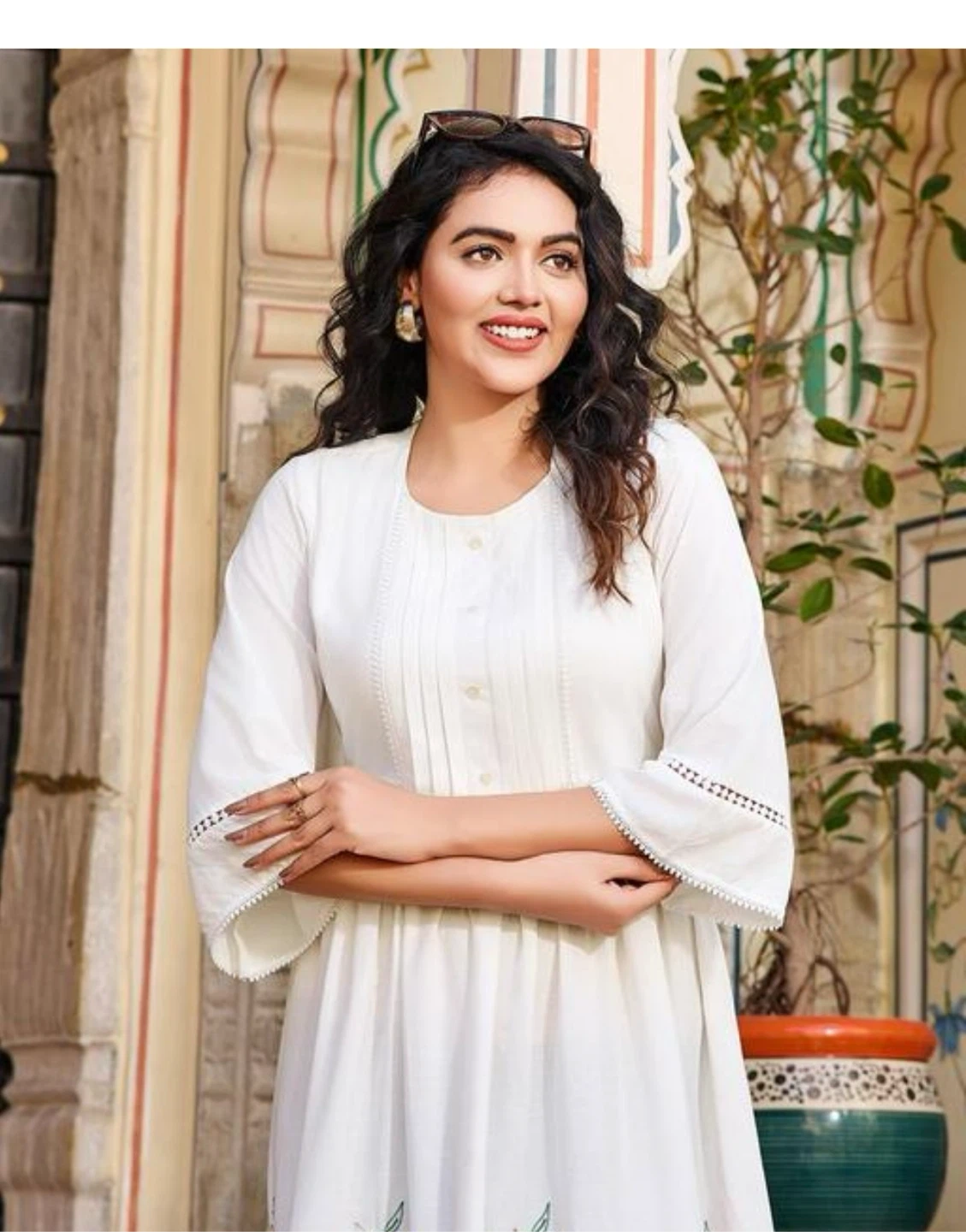 White Dress with Floral Print in Cotton - photo 2
