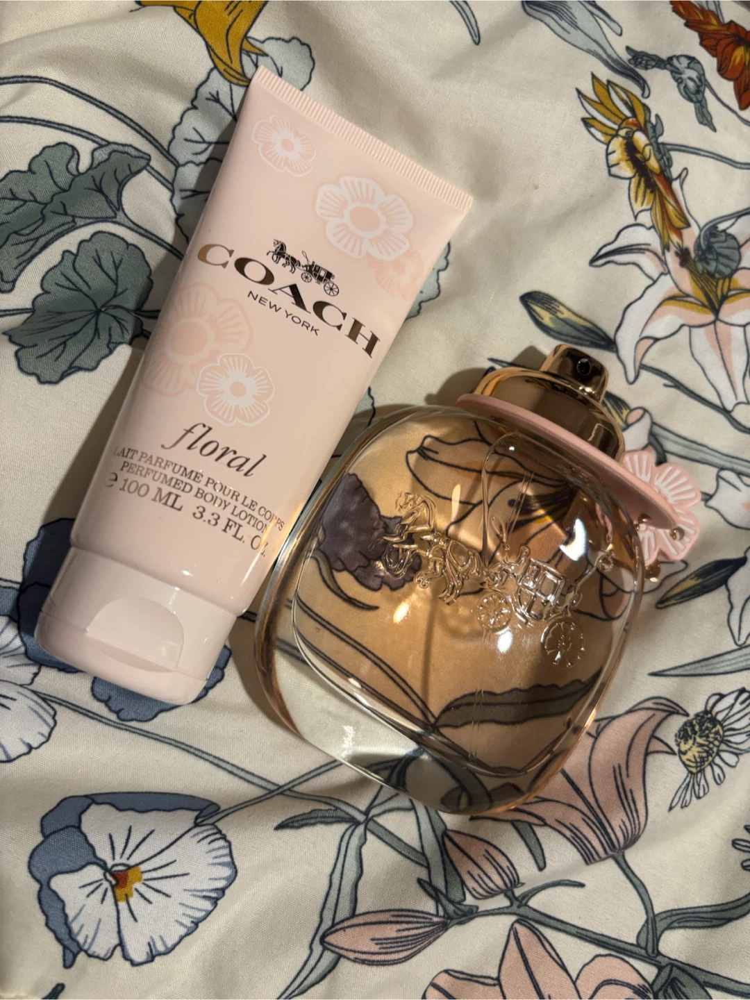 Coach Floral Perfumed Body Lotion & Perfume Set