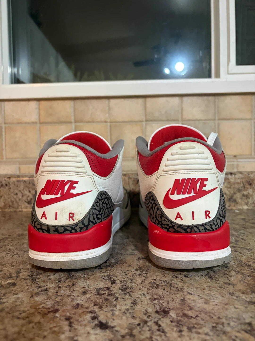 Nike Air Jordan 3 Retro White Red Cement - photo 2
